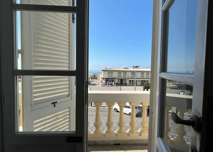 Artemare Guest house 4*