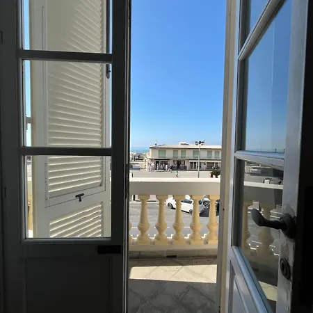 Artemare Guest house 4*