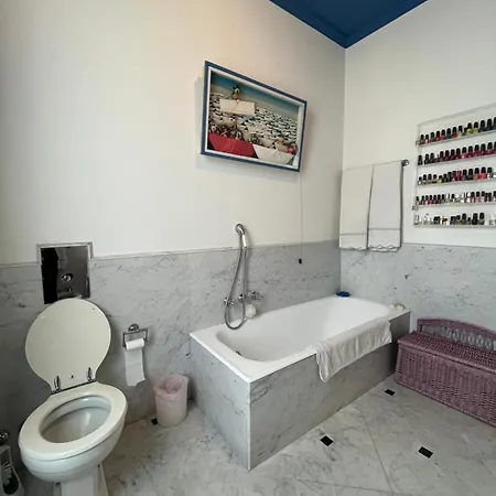 Artemare Viareggio