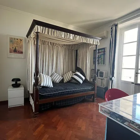 Artemare Pensión Viareggio